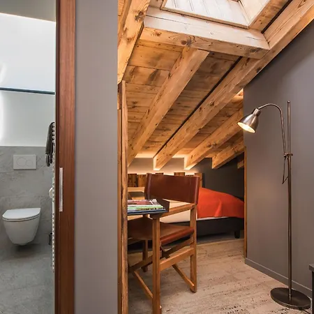 Basecamp فندق 3*