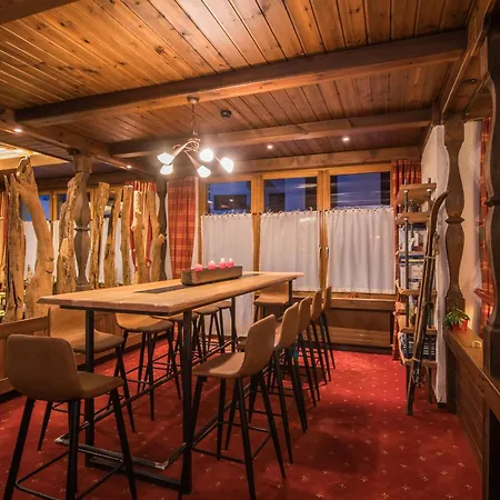 Basecamp Szálloda Zermatt