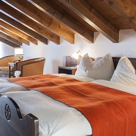 Hotel Basecamp
