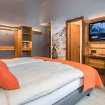 Basecamp צרמט