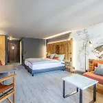 מלון Basecamp צרמט